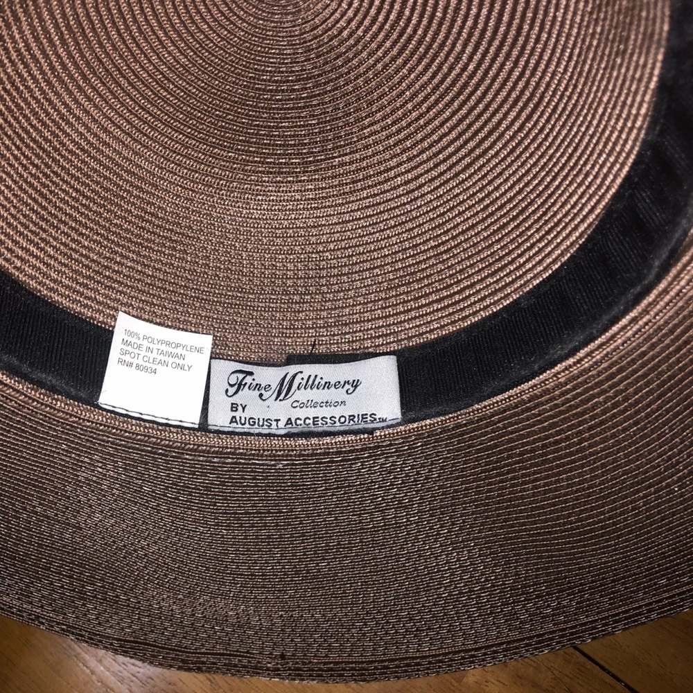 Derby Hat 🐎 - Picture 5 of 5